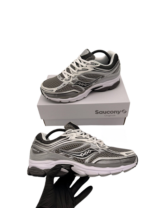 Saucony ProGrid Omni 9 Grey/Silver Trainers