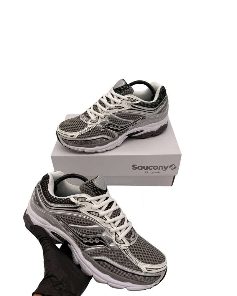 Saucony ProGrid Omni 9 Grey/Silver Trainers