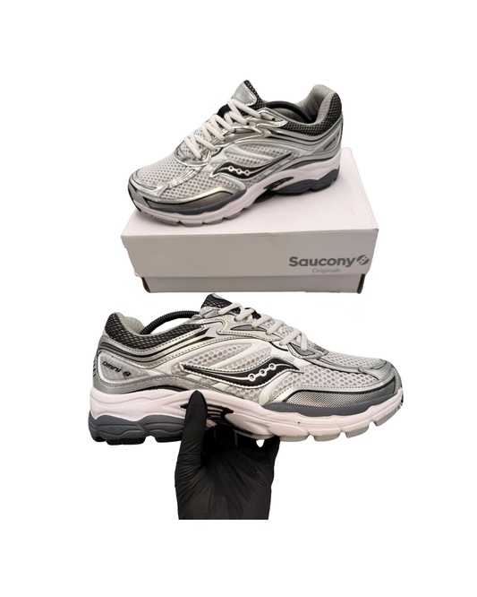 Saucony ProGrid Omni 9  White/Silver Trainers