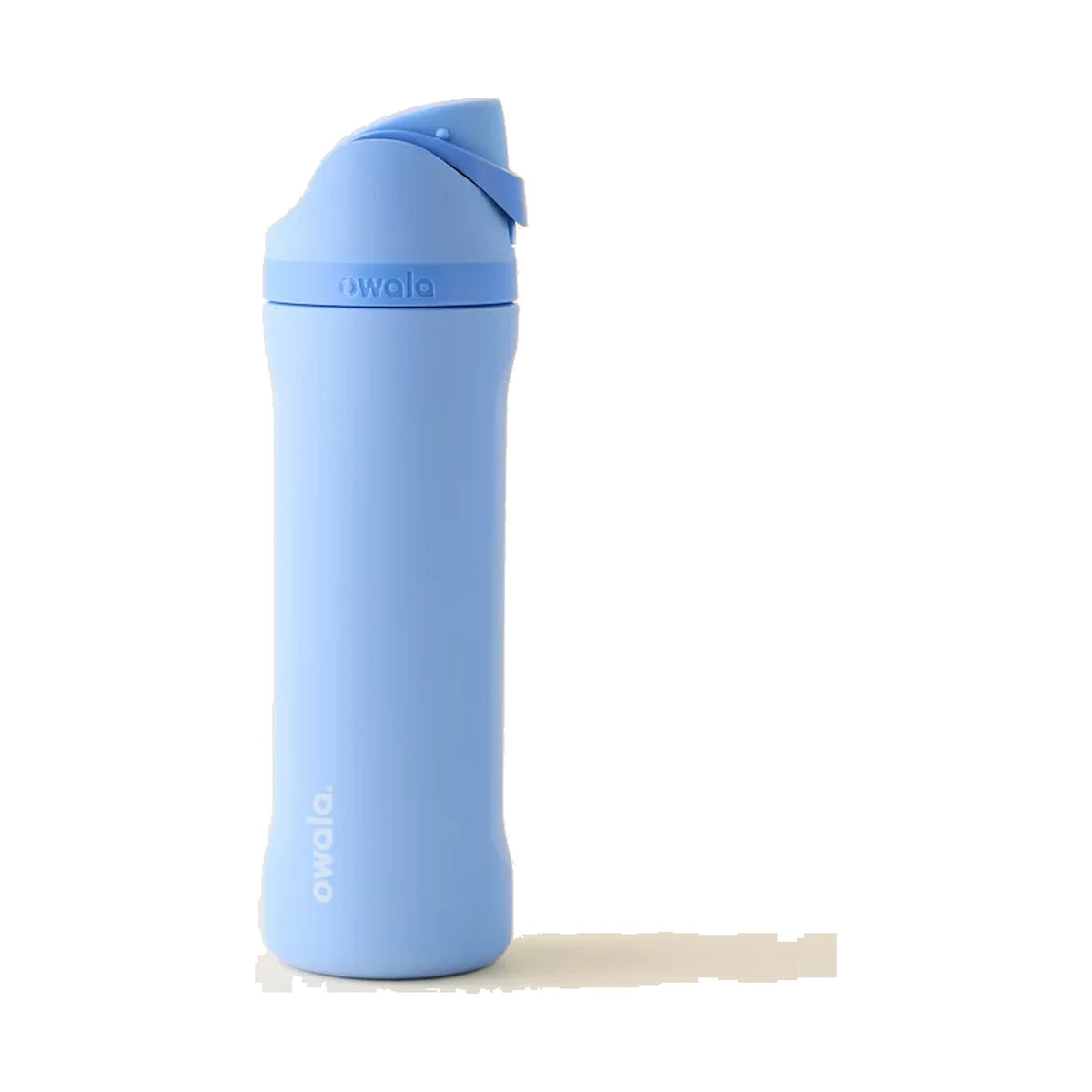Owala FreeSip 24oz water bottle in blue
