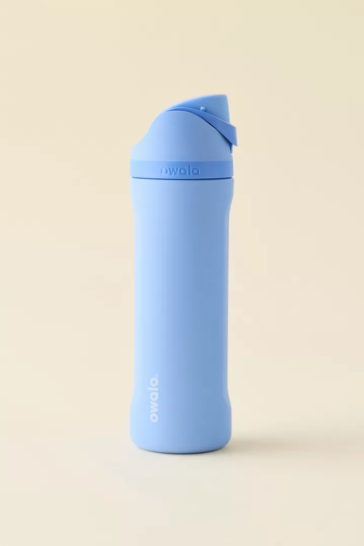 Owala FreeSip 24oz Water Bottle Blue