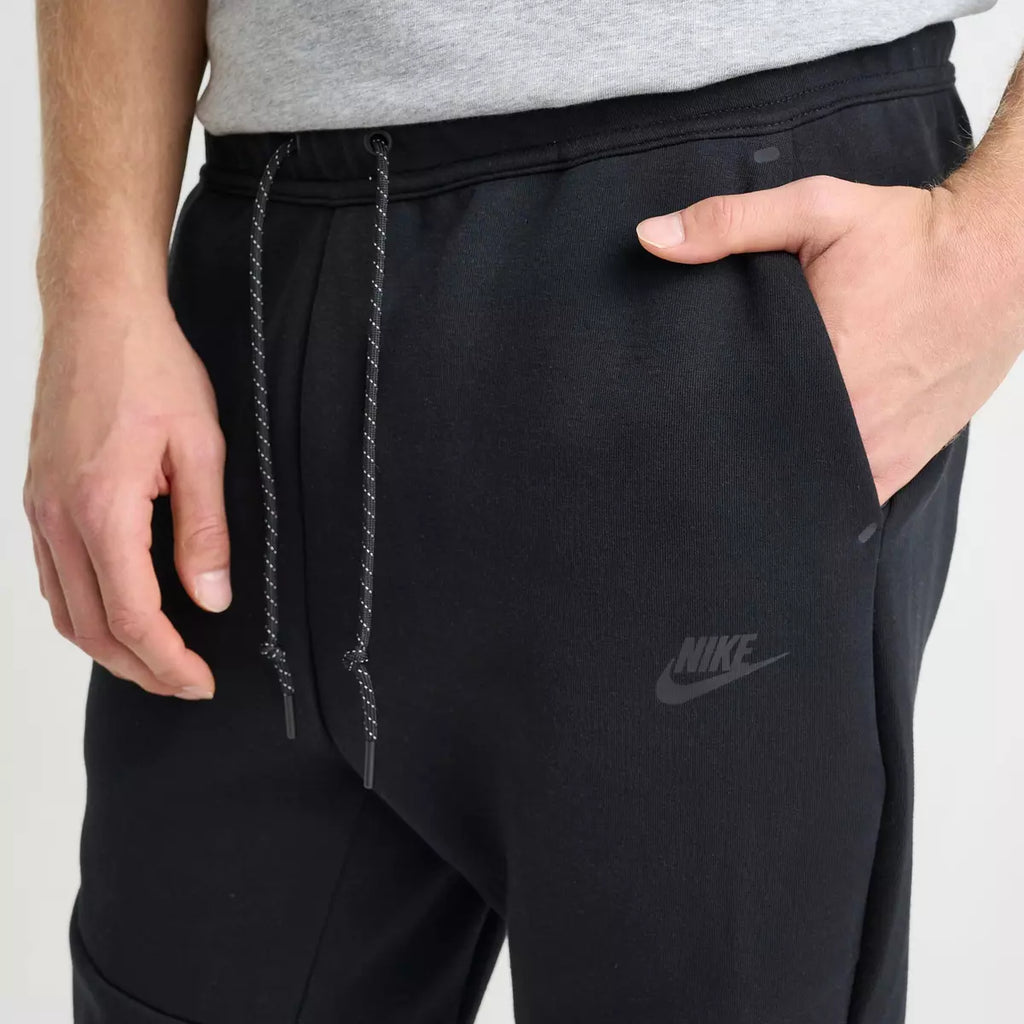 Nike Tech Fleece Joggers | Black