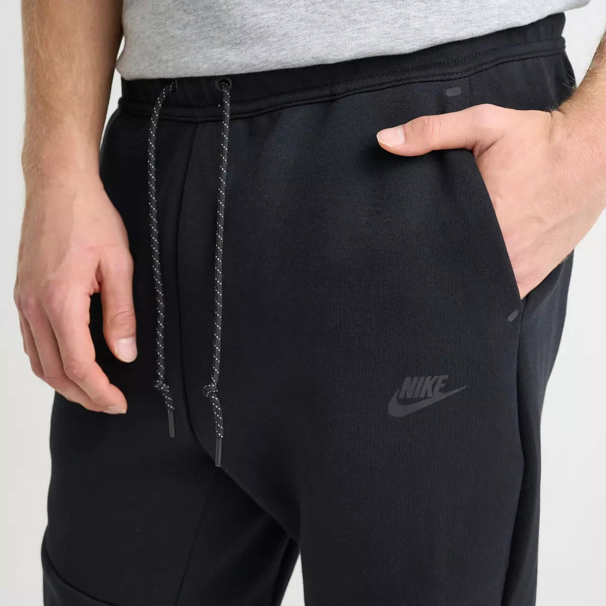 Nike Tech Fleece Joggers | Black