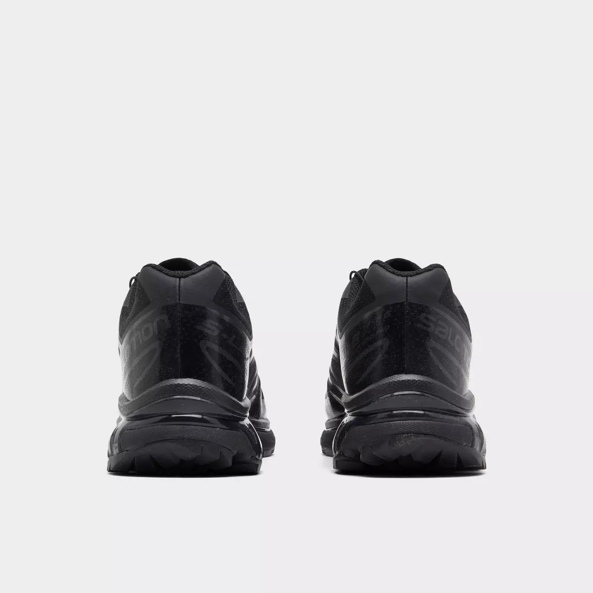Salomon XT 6 Black Phantom pair, heel view