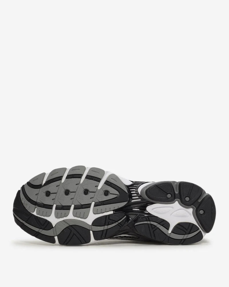 Saucony ProGrid Omni 9 Grey/Silver Trainers