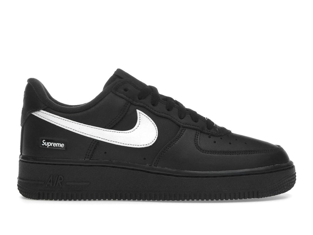 Supreme x Nike Air Force 1 Low Black/White Trainers